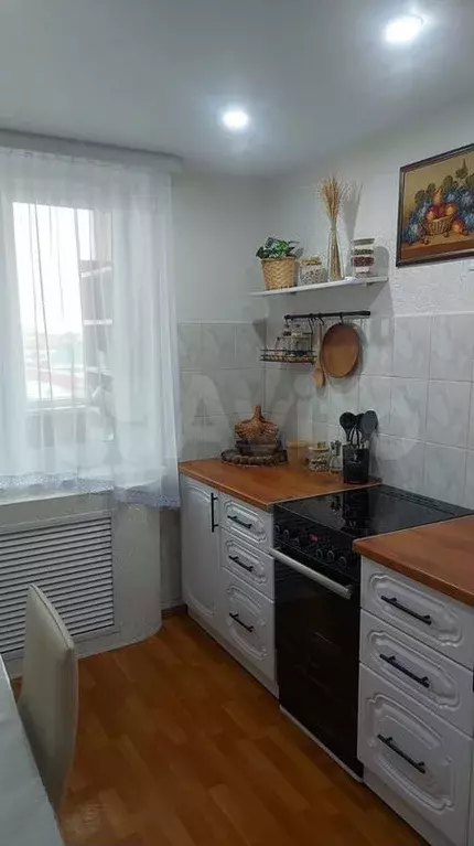 3-к. квартира, 65м, 3/3эт. - Фото 0