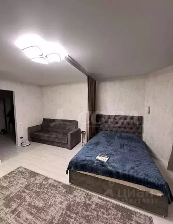 Студия Тюменская область, Тюмень ул. Мельникайте, 150 (40.0 м) - Фото 1