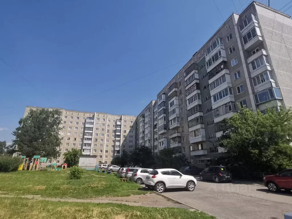 3-к кв. Томская область, Северск ул. Победы, 14 (63.0 м) - Фото 0