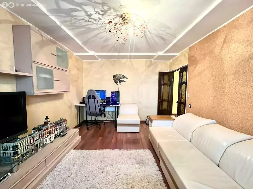 2-комнатная квартира: Оренбург, Луговая улица, 95к1 (49.6 м) - Фото 1