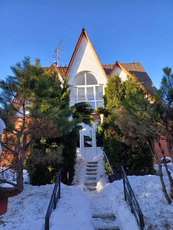 Дом в Московская область, Клин городской округ, д. Горбово 63 (242 м) - Фото 0