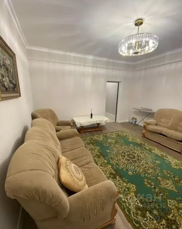 2-к кв. Дагестан, Махачкала Батырая ул., 136Лк3 (74.0 м) - Фото 0