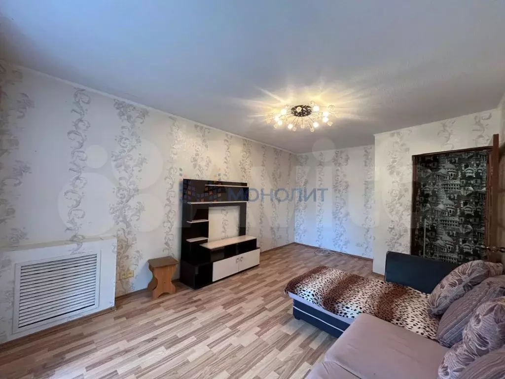 1-к. квартира, 28 м, 4/5 эт. - Фото 1