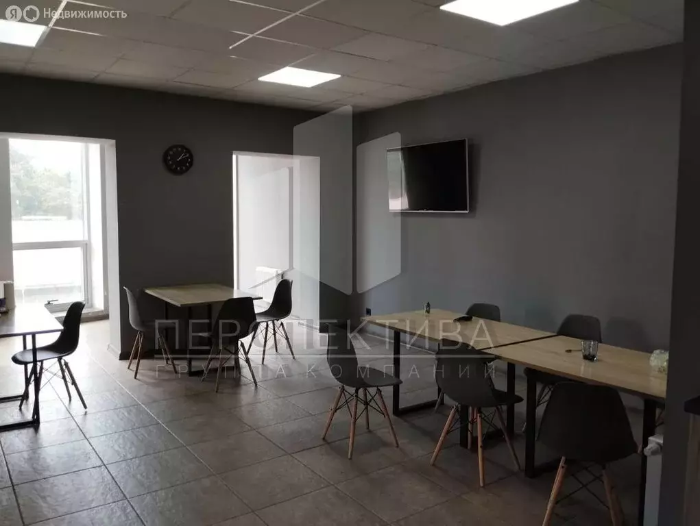 Помещение свободного назначения (265 м) - Фото 1