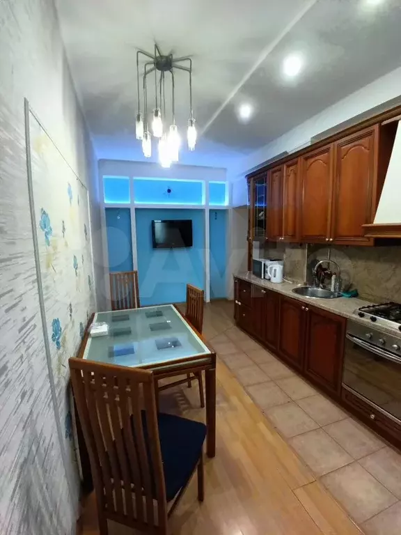 3-к. квартира, 80,4 м, 4/8 эт. - Фото 0