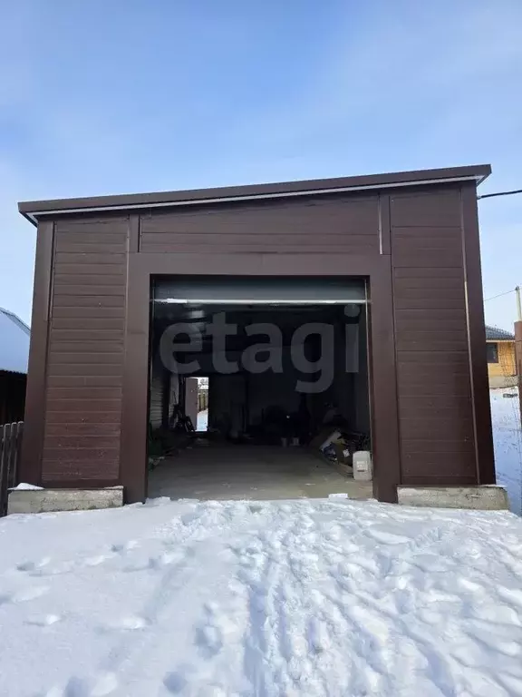 Дом в Алтай, Чемальский район, с. Чемал ул. Кленовая, 2 (80 м) - Фото 1