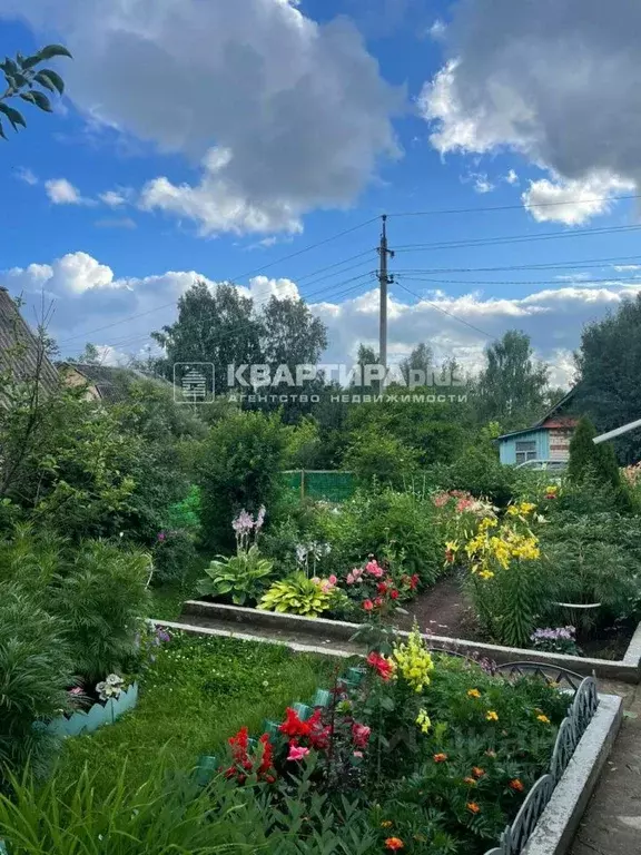Дом в Свердловская область, Невьянск Октябрьский просп. (25 м) - Фото 0