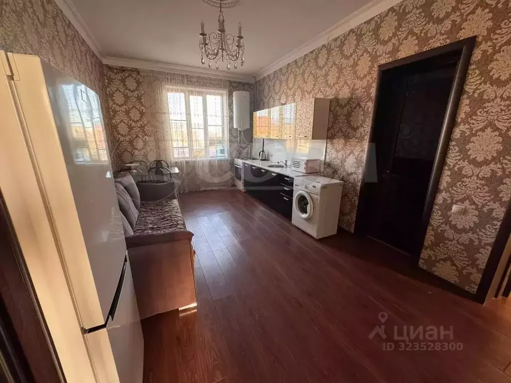 1-к кв. Дагестан, Махачкала ул. Абдул-Вагаба Сулейманова, 19 (50.0 м) - Фото 1