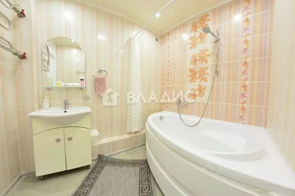 3-к кв. Краснодарский край, Краснодар проезд Репина, 40 (92.0 м) - Фото 0
