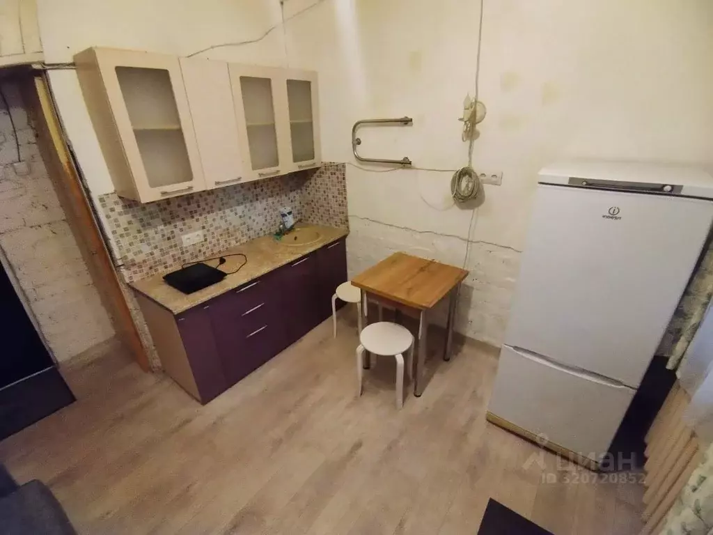 Студия Свердловская область, Екатеринбург ул. Лобкова, 129 (15.0 м) - Фото 2