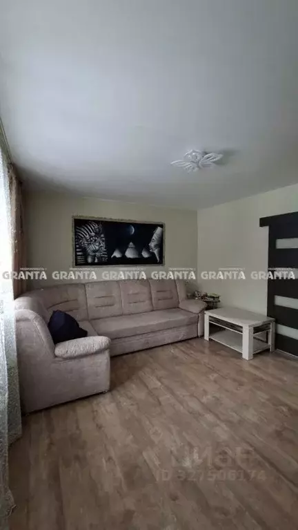 3-к кв. Красноярский край, Красноярск ул. Чернышевского, 102 (68.0 м) - Фото 1