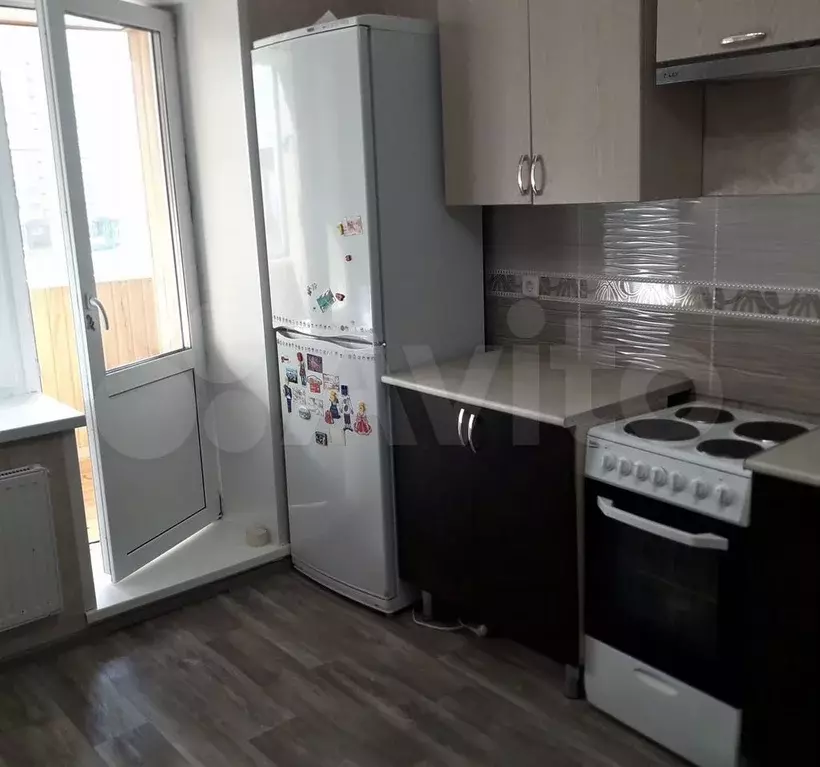 1-к. квартира, 40 м, 2/9 эт. - Фото 1