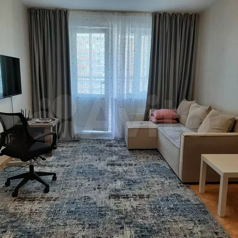 1-к. квартира, 39,4 м, 13/18 эт. - Фото 0