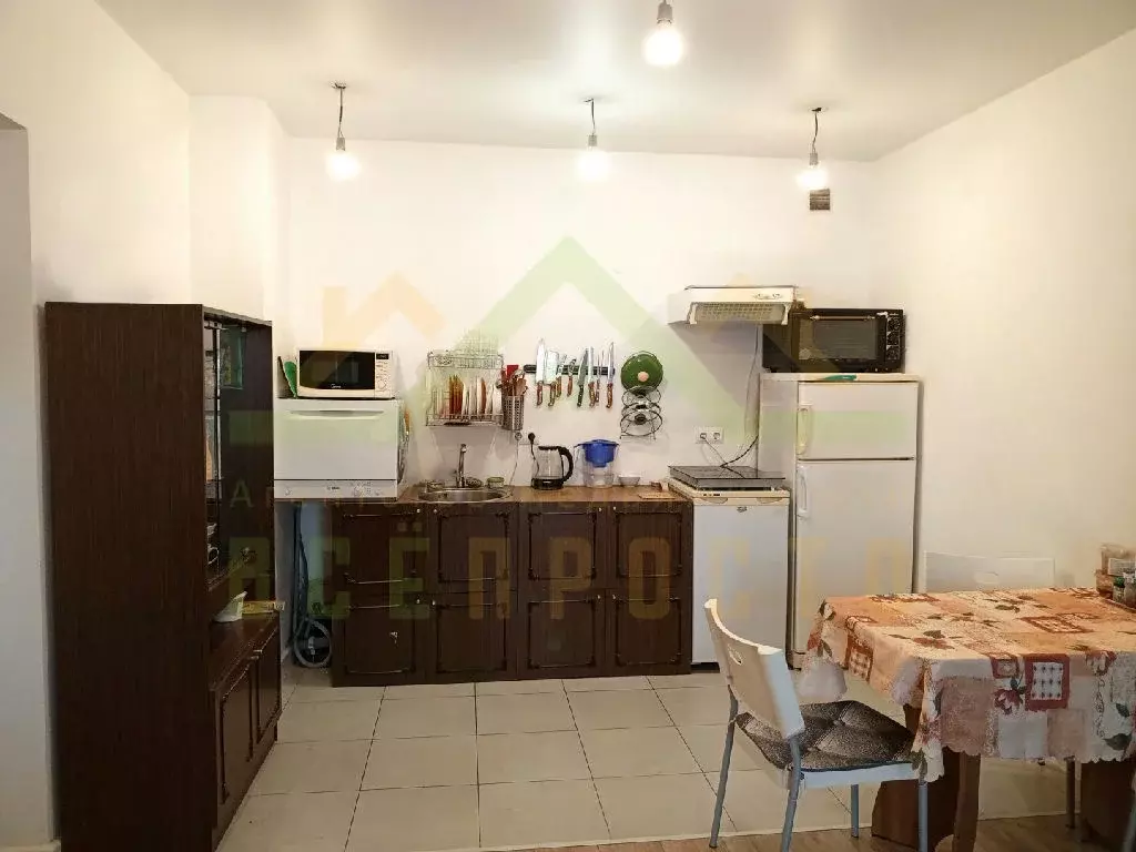 Продается 3-комнатная квартира - Фото 2