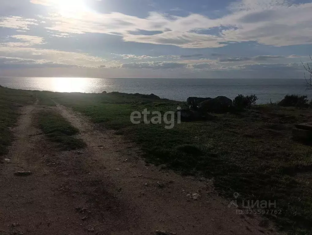 Участок в Крым, Ленинский район, Мысовское с/пос, Нептун ... - Фото 1