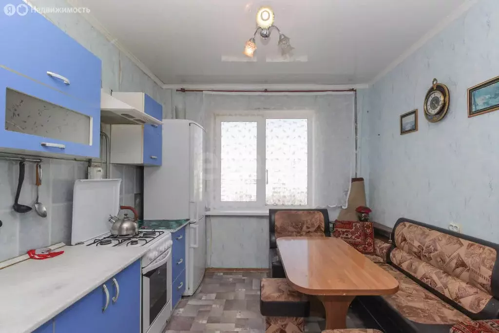 3-комнатная квартира: Омск, улица Туполева, 1А (63.3 м) - Фото 1