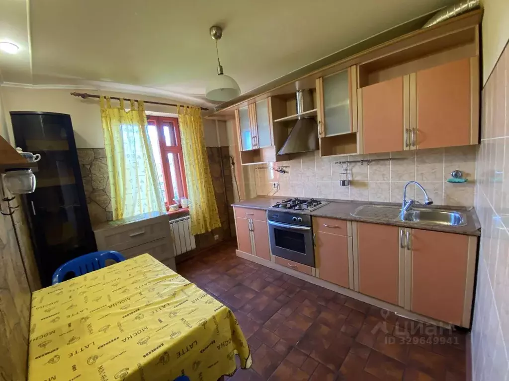 2-к кв. Тульская область, Тула Октябрьская ул., 87 (50.4 м) - Фото 1