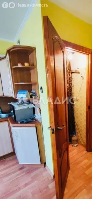 3-комнатная квартира: деревня Заболотье, улица СПТУ-93, 4 (68.3 м) - Фото 2