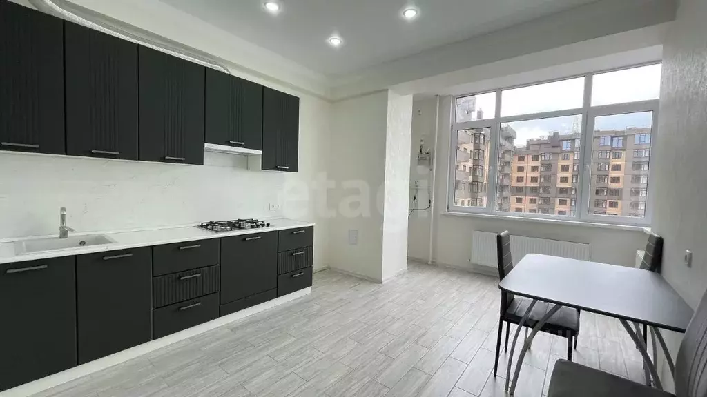 1-к кв. Карачаево-Черкесия, Черкесск Кавказская ул., 92/в 3 (46.0 м) - Фото 1