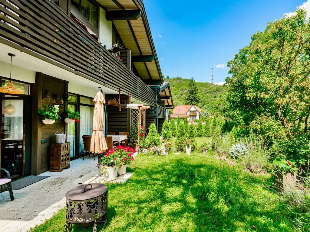 Дом в Краснодарский край, Сочи Красная Поляна пгт, ул. Пчеловодов, 57Б ... - Фото 2