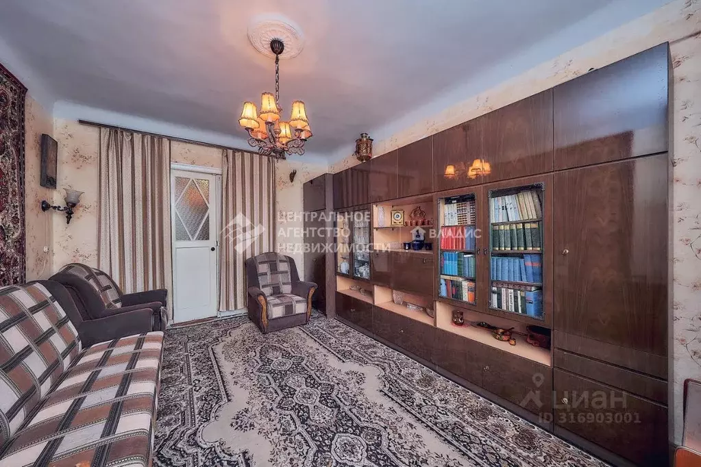 2-к кв. Рязанская область, Рязань ул. Циолковского, 18 (57.2 м) - Фото 1