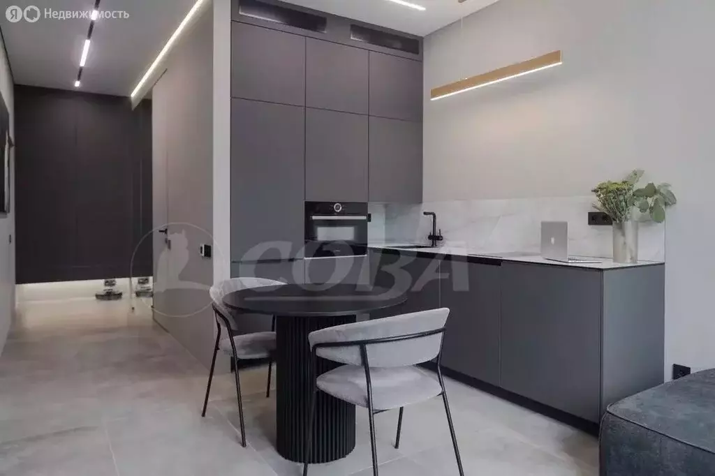 1-комнатная квартира: Тюмень, улица Анатолия Клиндюка, 4к2 (43 м) - Фото 2