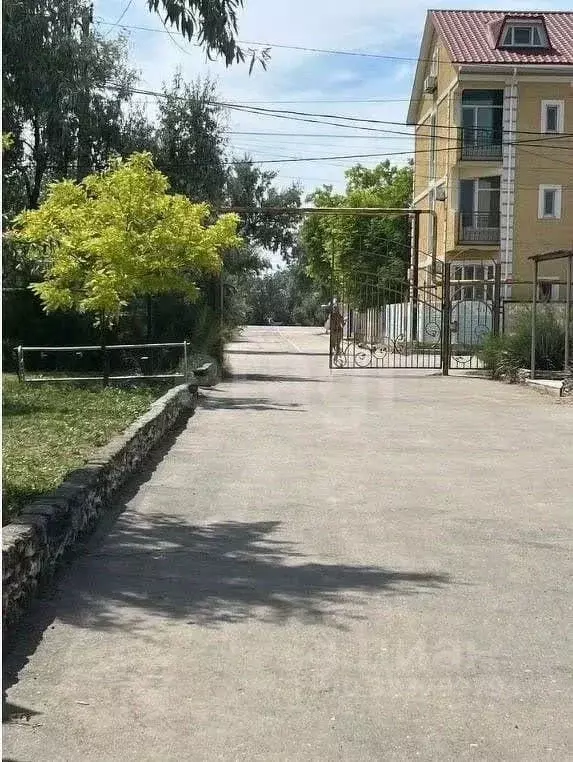 Студия Крым, Черноморский район, с. Межводное ул. Советская, 21 (23.0 ... - Фото 1