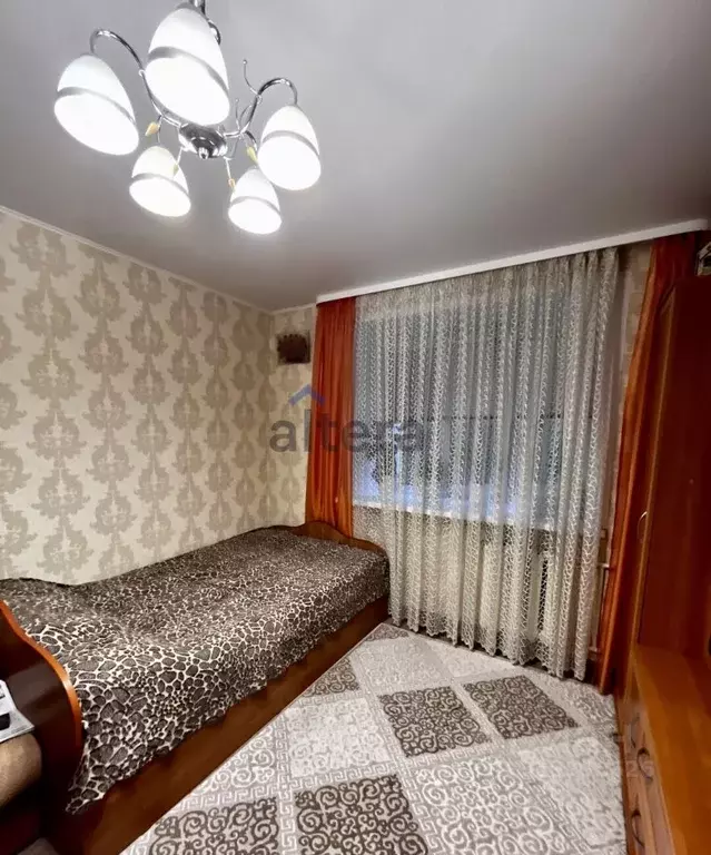 Комната Татарстан, Казань ул. Оренбургский Тракт, 2 (12.2 м) - Фото 1