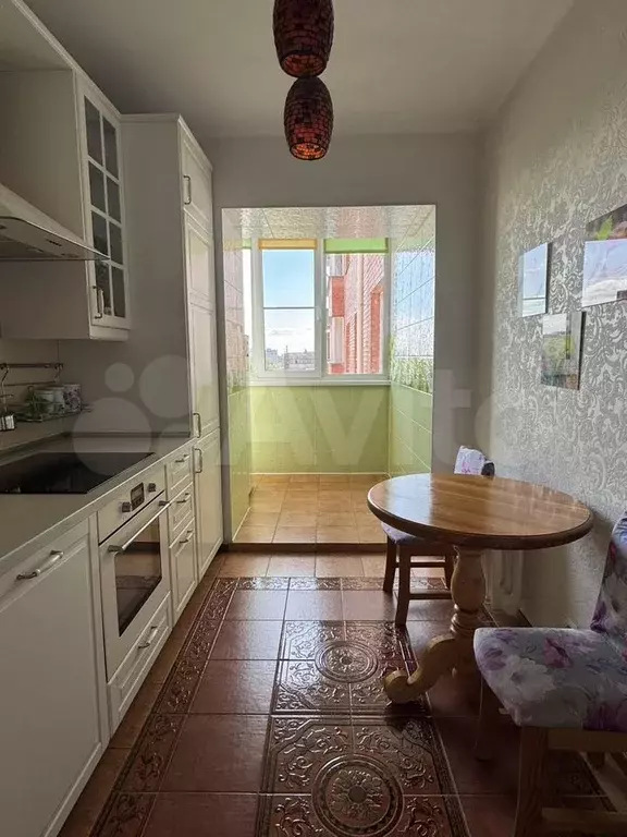 3-к. квартира, 80 м, 8/10 эт. - Фото 0