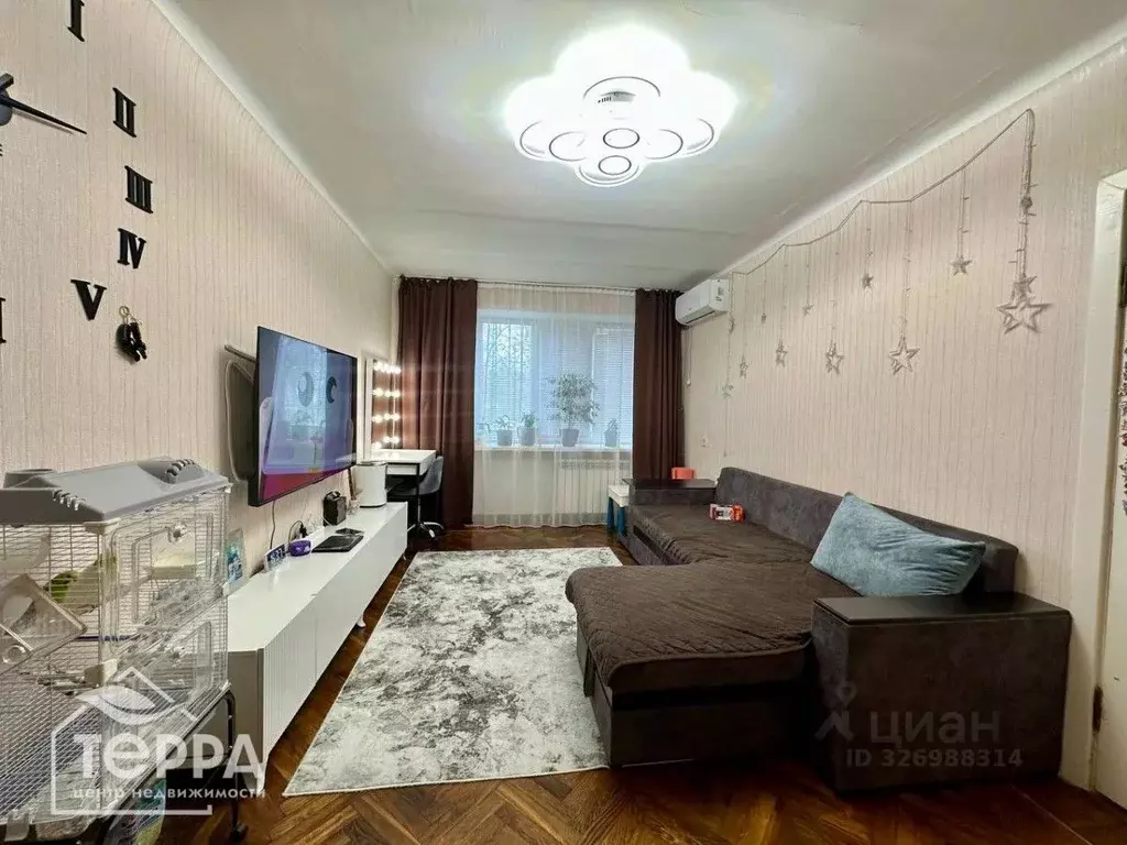 2-к кв. Крым, Евпатория просп. Победы, 8 (40.0 м) - Фото 1