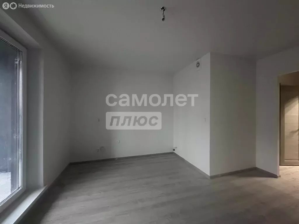 Квартира-студия: посёлок Западный, микрорайон Притяжение, улица имени ... - Фото 2