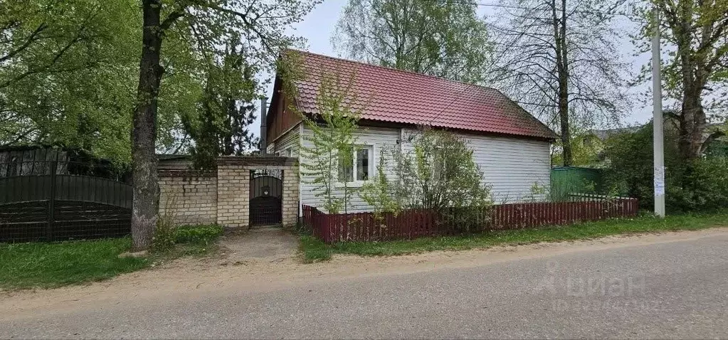 Дом в Калужская область, Юхнов ул. Билибина, 1 (89 м) - Фото 1
