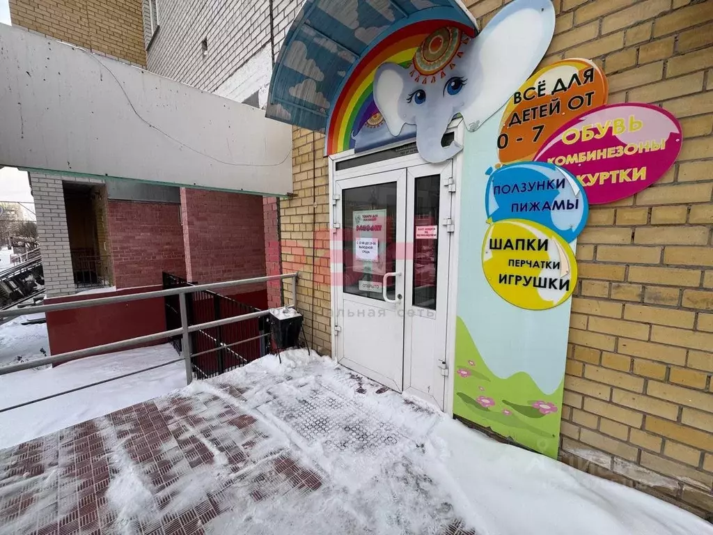 Помещение свободного назначения в Тюменская область, Тюмень ул. ... - Фото 1