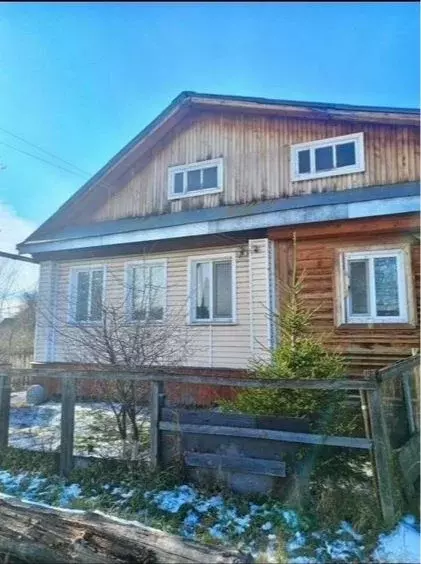 Дом в Свердловская область, Первоуральск муниципальный округ, пос. ... - Фото 1