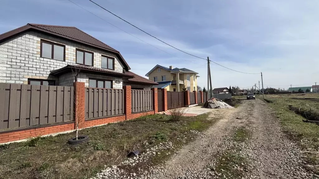 Участок в Омская область, Омский район муниципальный округ, пос. ... - Фото 2