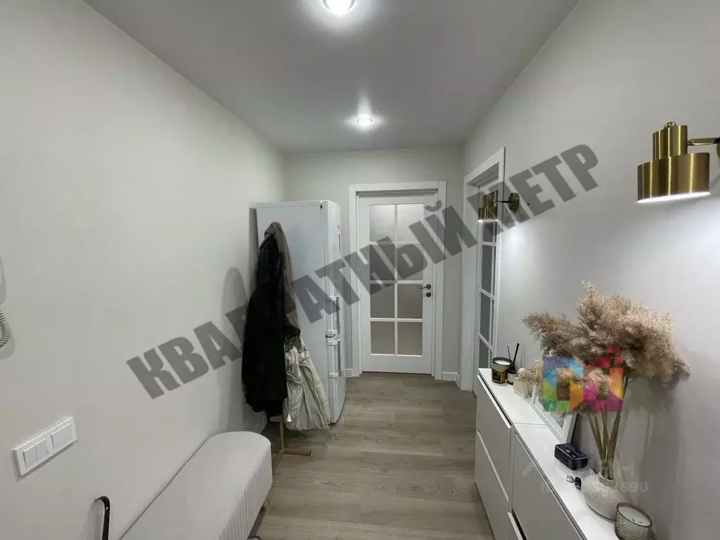 2-к кв. Калмыкия, Элиста 4-й мкр, 15 (42.35 м) - Фото 0