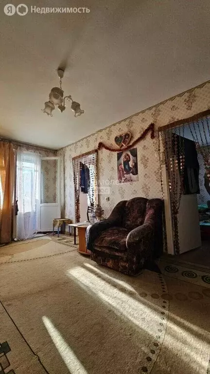 4-комнатная квартира: Октябрьский, 25-й микрорайон, 16 (62.4 м) - Фото 2