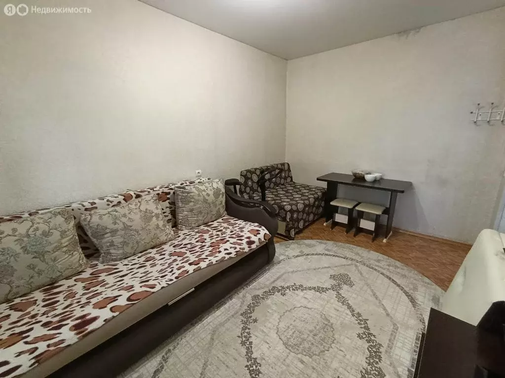 2-комнатная квартира: Астрахань, улица Татищева, 17А (29 м) - Фото 0