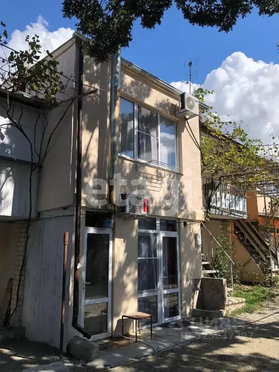 Гараж в Краснодарский край, Геленджик городской округ, с. Кабардинка ... - Фото 1