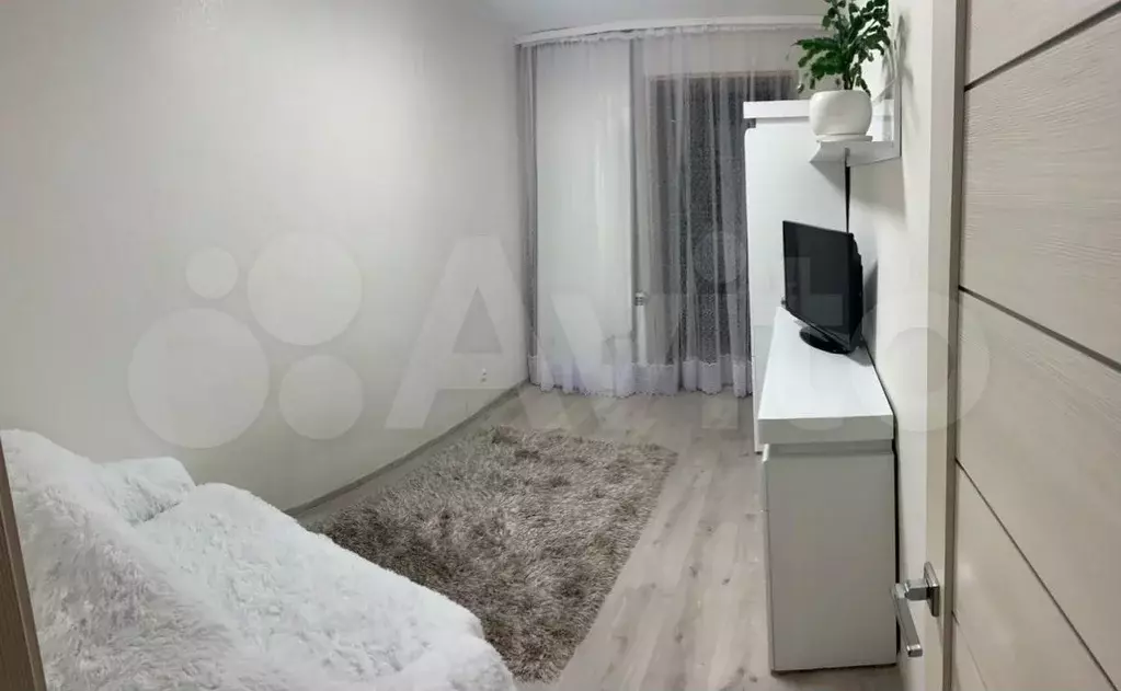 2-к. квартира, 54 м, 5/5 эт. - Фото 1