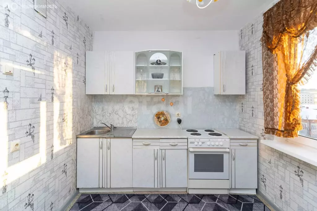 1-комнатная квартира: Тюмень, улица 30 лет Победы, 44 (40.9 м) - Фото 1