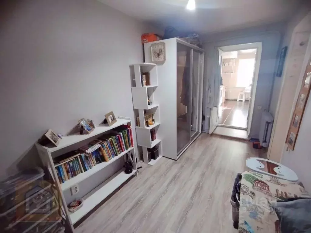 2-к кв. Крым, Симферополь ул. Дыбенко, 1 (50.0 м) - Фото 2