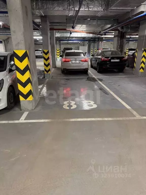 Гараж в Свердловская область, Екатеринбург ул. Краснолесья, 96 (14 м) - Фото 1