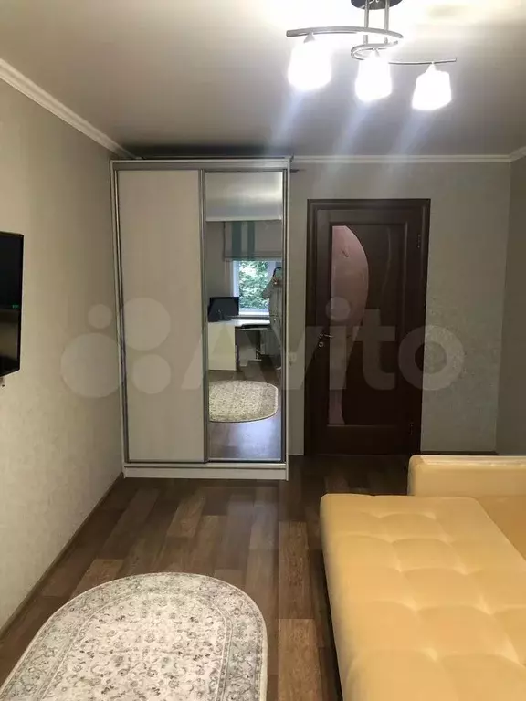 Аукцион: 2-к. квартира, 70,2 м, 1/10 эт. - Фото 1
