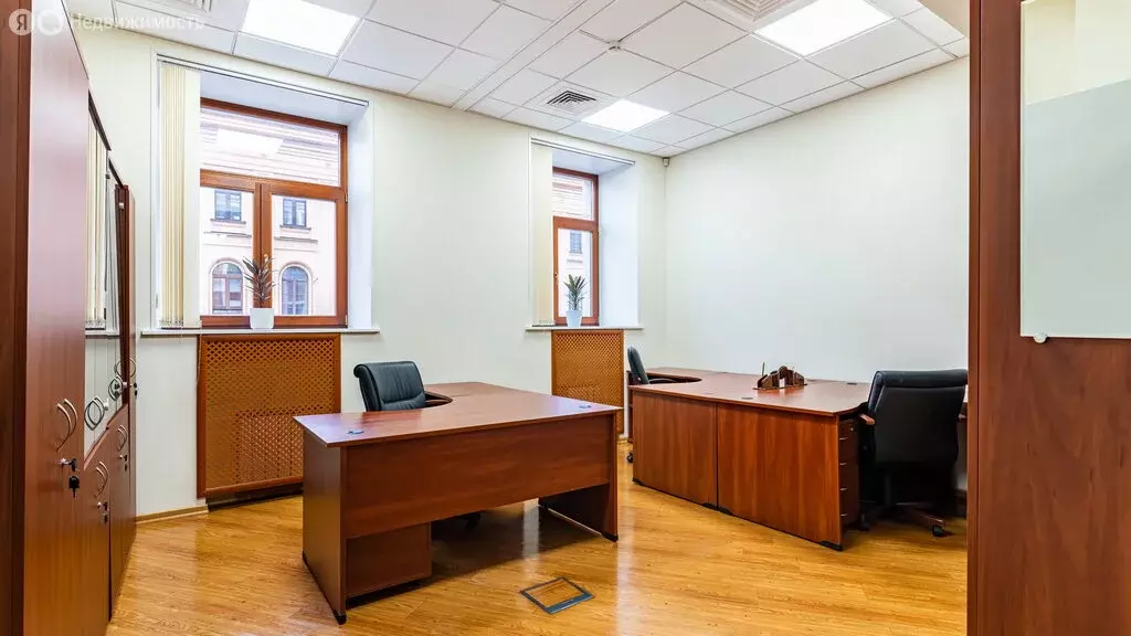 Офис (192.8 м) - Фото 0
