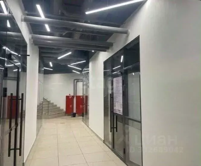 Помещение свободного назначения в Санкт-Петербург ул. Крыленко, 6к5 ... - Фото 1