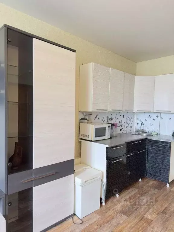 Комната Чувашия, Чебоксары Хузангая ул., 28 (3.0 м) - Фото 1