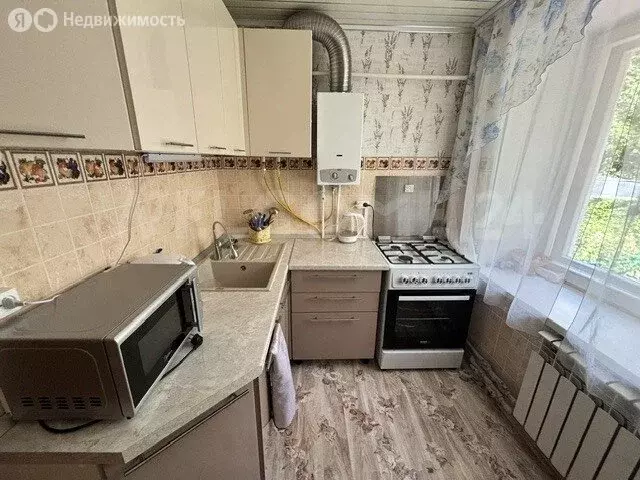 3-комнатная квартира: Богородск, 2-й микрорайон, 16 (56.4 м) - Фото 1