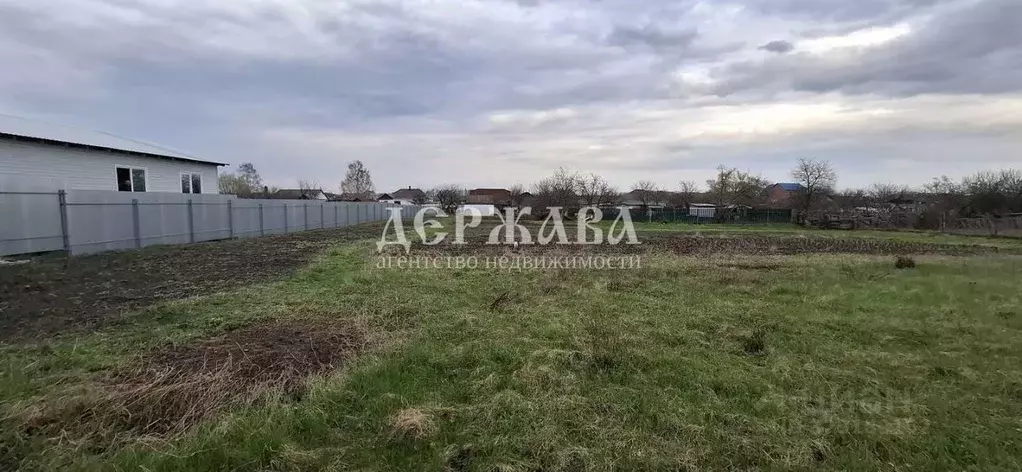 Участок в Белгородская область, Старооскольский городской округ, с. ... - Фото 2