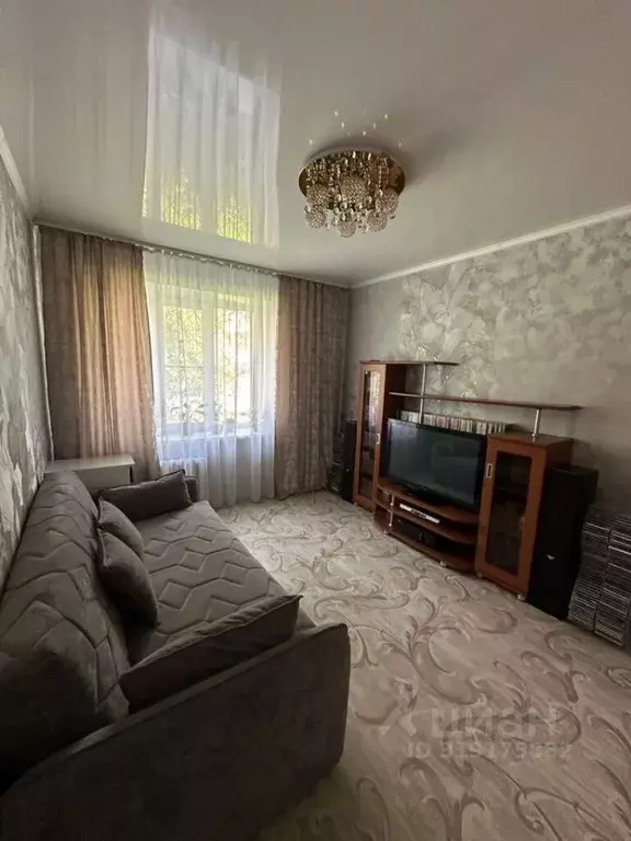 3-к кв. Кемеровская область, Новокузнецк ул. Хитарова, 28 (45.8 м) - Фото 0